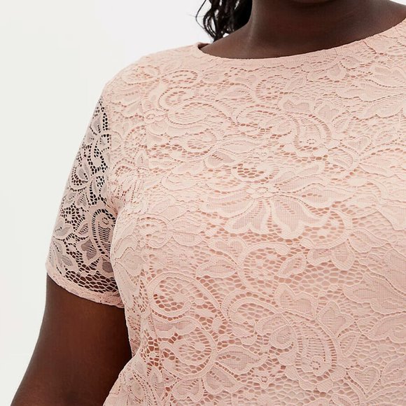 New Torrid Light Pink Lace Fluted Dress with Pockets - Picture 2 of 4
